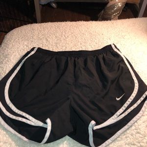 NIKE DRI-FIT SHORTS 100% Polyester